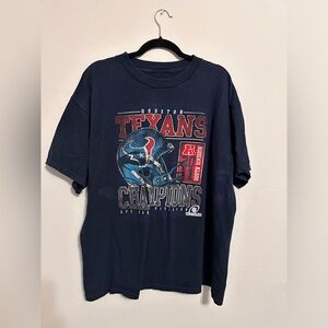 HoustonTexans AFC South ChampionsT-Shirt
L/XL Fits an oversized Large orTrue XL